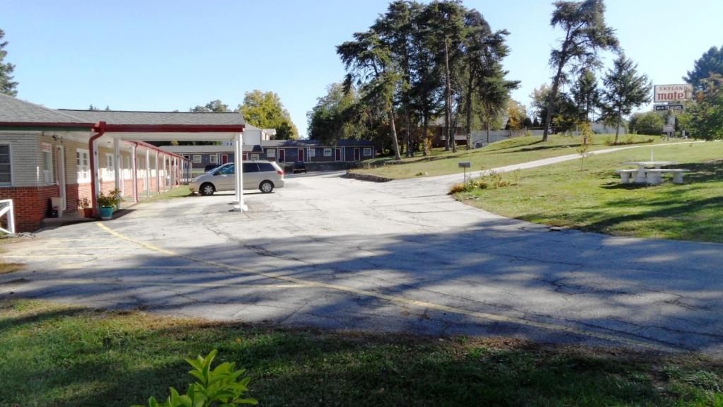 Skyland Motel - Cornelia Exterior foto